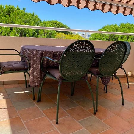 Agreable Studio Cabine A 5 Min A Pied De La Plage Le Grau-du-Roi Exterior foto